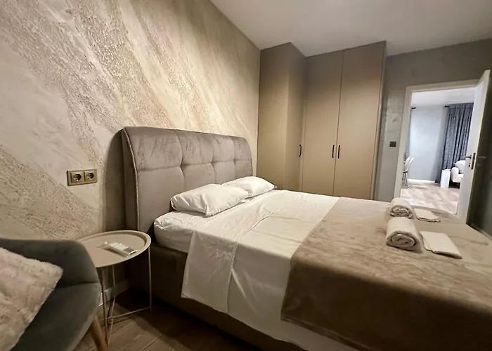 Casa Nova With Free Garage Parking 公寓 普罗夫迪夫